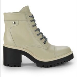 MARC FISHER LTD Wenner Laced Leather Boots Ivory color size 10